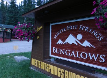 MIETTE BUNGALOWS RESTAURANT